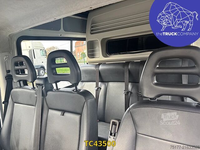 панелен ван Iveco Daily 35C15V12 Double cab 7 places