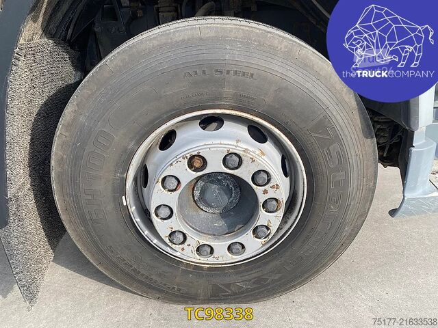 Container transportation DAF CF 85 340