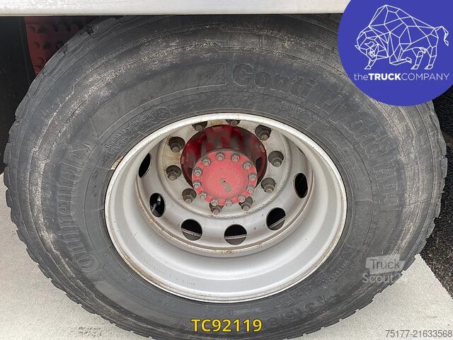 Gekoeld/bevroren transport Volvo FM 330