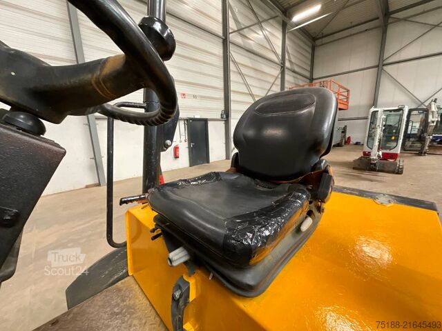 Savivartis JCB 3 TST