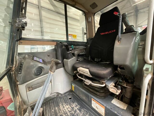 Midi ekskavatorius Takeuchi TB 290-2