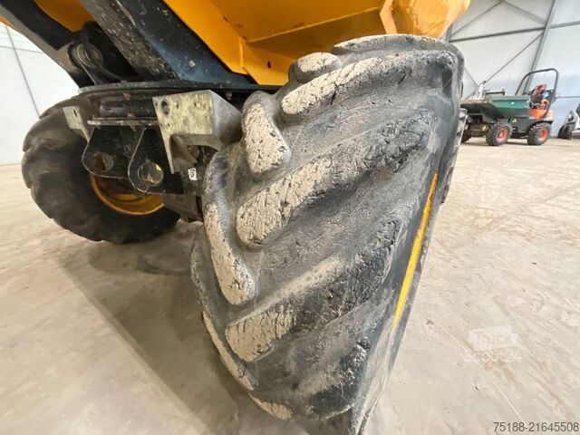 Savivartis JCB 6 TST