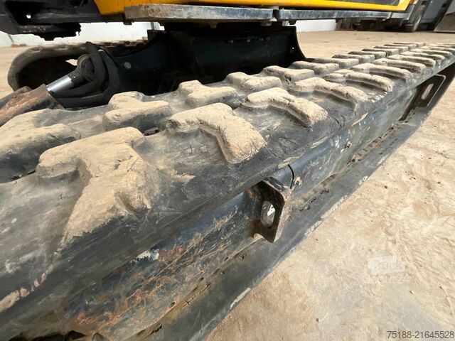 Mini bager JCB 18 Z-1 T3