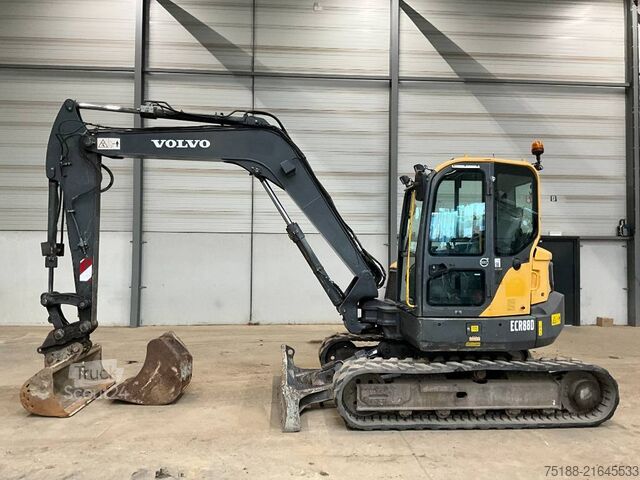 Midi Bager Volvo ECR 88 D