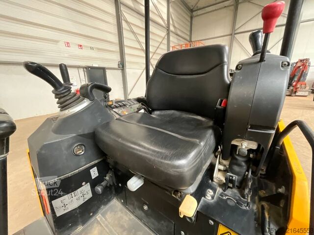 Mini bager JCB 16 C-1 T3