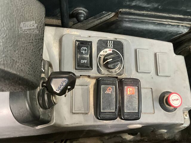 Mini bager Kubota U 27-4