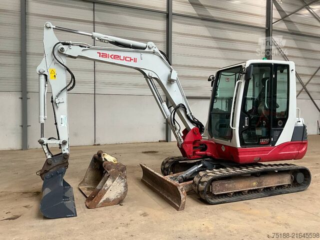 Mini bager Takeuchi TB 250
