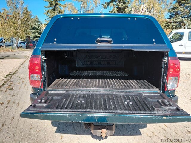 فان TOYOTA Hilux Double Cab Duty 4x4
