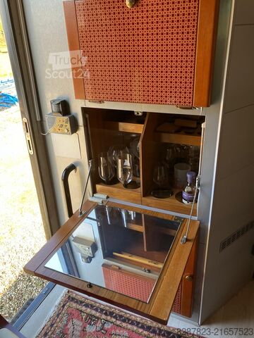 Integrovaný obytný vůz Niesmann bischoff Clou-liner