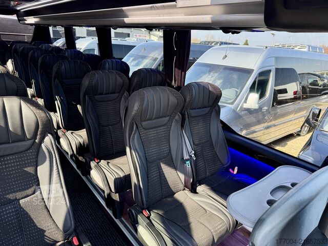 Autocarro de turismo Iveco Daily 70C21 ERENER REVOLUTION TOURISM