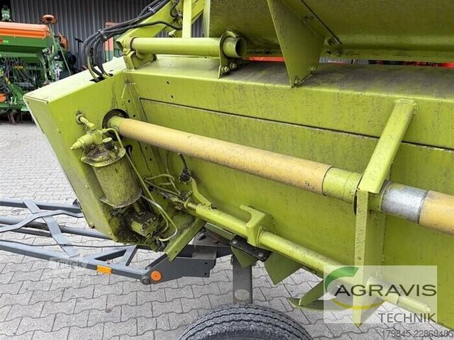 Moissonneuse-batteuse Claas SCHNEIDWERK V900 AC