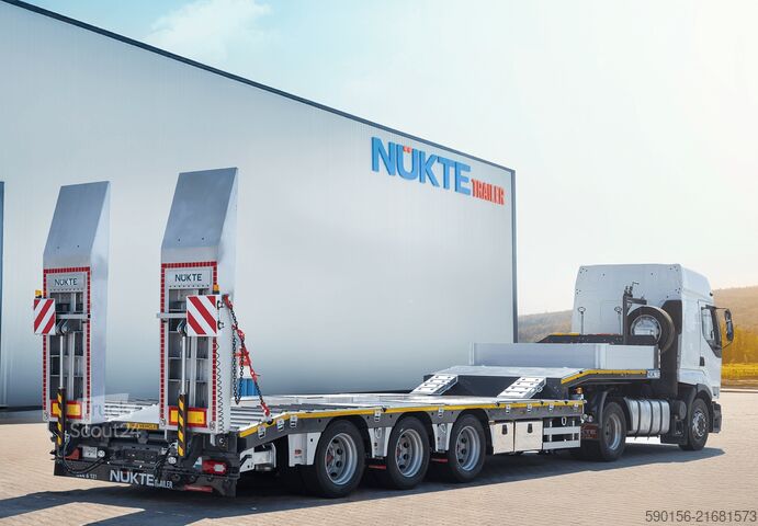 Nízkopodlažný náves na prepravu stavebných strojov Nükte Trailer 3 Achs Lowbed