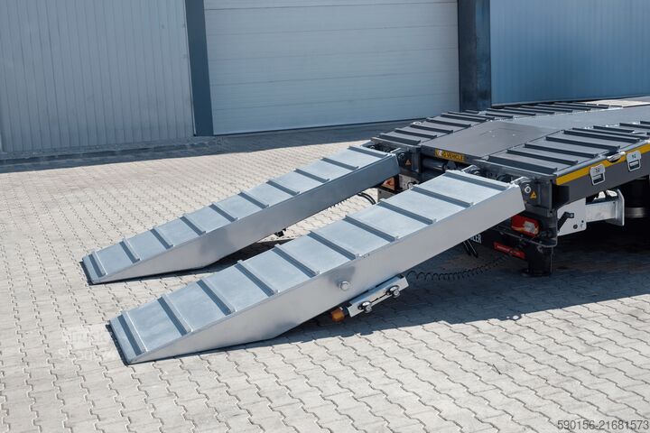 Nízkopodlažný náves na prepravu stavebných strojov Nükte Trailer 3 Achs Lowbed