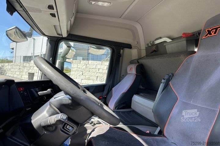 Tristrani prekucnik Scania P 500 10x4 3-SK Trösch / Swiss-Vehicle