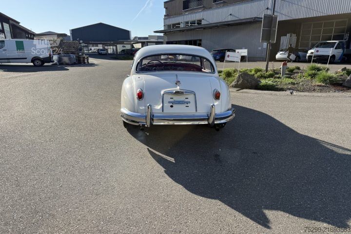 Gospodarsko vozilo  XK 150 Limousine / Swiss-Vehicle