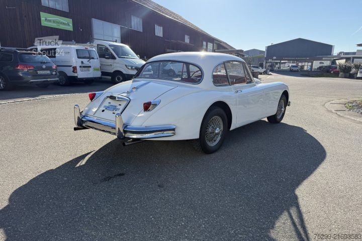 Gospodarsko vozilo  XK 150 Limousine / Swiss-Vehicle