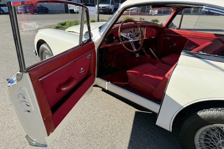 Gospodarsko vozilo  XK 150 Limousine / Swiss-Vehicle