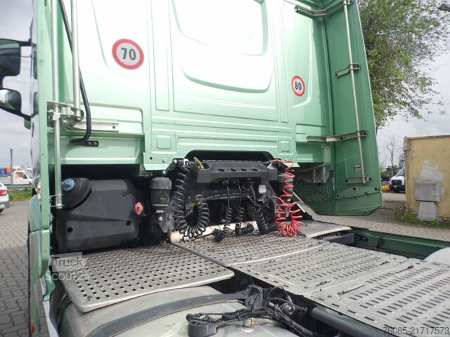 Standart çekici ünitesi DAF GX 530