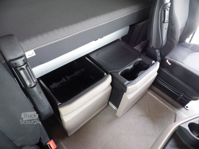 Standart çekici ünitesi DAF GX 530