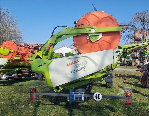 Ceifeira-debulhadora CLAAS Convio Flex 1230