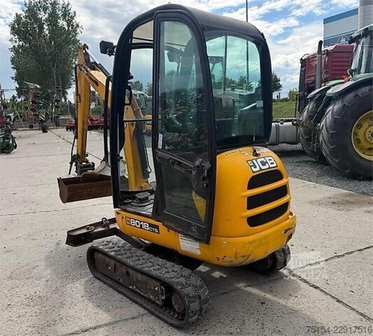 Mini-escavadora JCB 8018 CTS