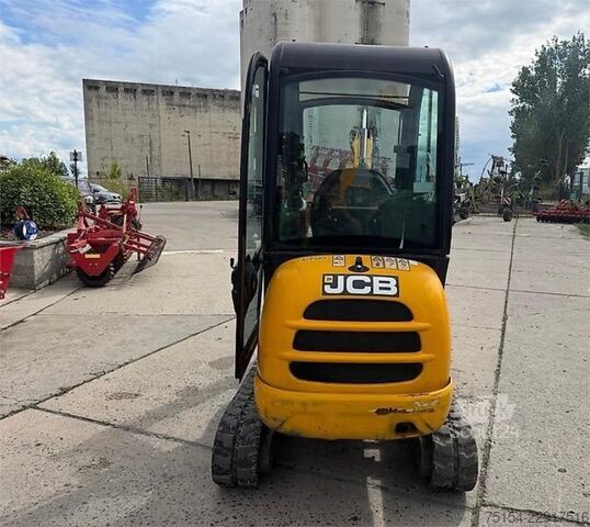 Mini-escavadora JCB 8018 CTS