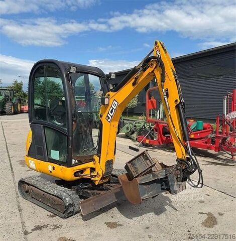 Mini-escavadora JCB 8018 CTS