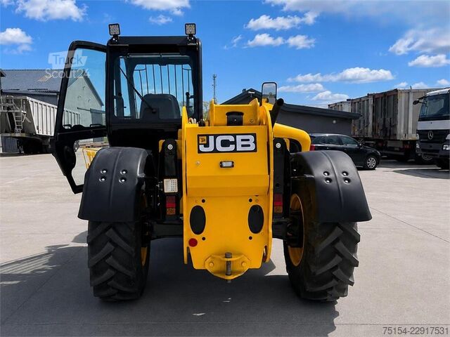 Plataforma telescópica JCB 531-70