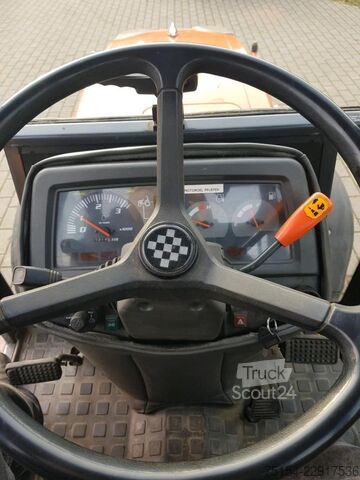 Trator compacto Kubota STV 40 Hydrostat