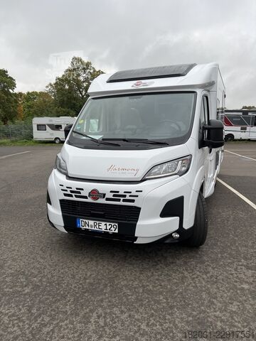 Autocaravana semi-integrada Bürstner Travel Van T 620 G Autom.+TV+SAT+Kamera+Markise+