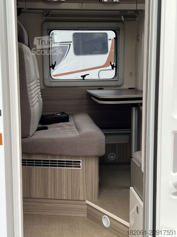Autocaravana semi-integrada Bürstner Travel Van T 620 G Autom.+TV+SAT+Kamera+Markise+