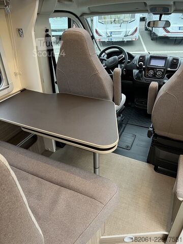Autocaravana semi-integrada Bürstner Travel Van T 620 G Autom.+TV+SAT+Kamera+Markise+