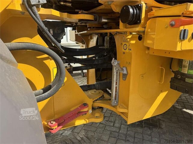 Carregadeira Volvo L110H