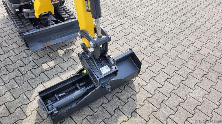  New Holland E12D