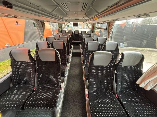 Intercity-buss Mercedes-Benz Integro M 4x2 49 SEATS / AC / WC / WHEELCHAIR LIFT