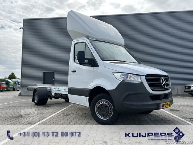 Chassis met cabine Mercedes-Benz Sprinter 515 1.9 CDI / Chassis Cabine / WB 433 ...
