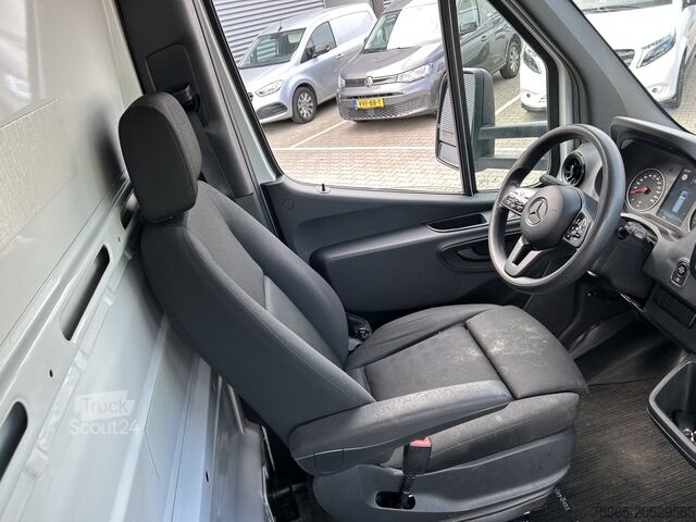 Chassis met cabine Mercedes-Benz Sprinter 515 1.9 CDI / Chassis Cabine / WB 433 ...