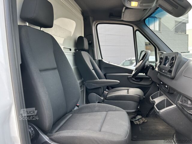 Chassis met cabine Mercedes-Benz Sprinter 515 1.9 CDI / Chassis Cabine / WB 433 ...