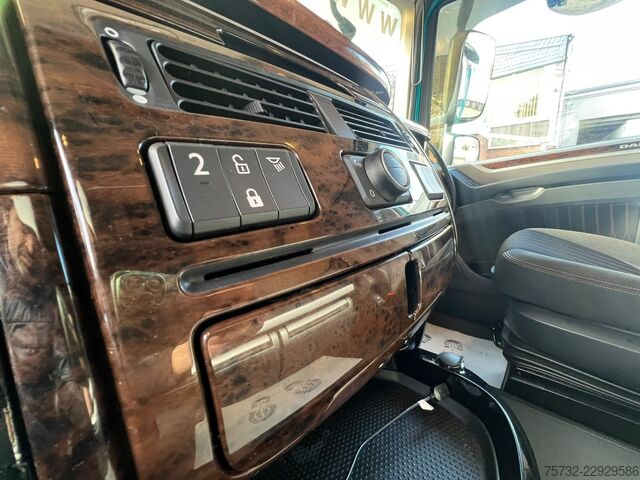 Стандартен влекач Daf XF  530 SC Retarder ACC Kühlbox Vollspoiler Leder