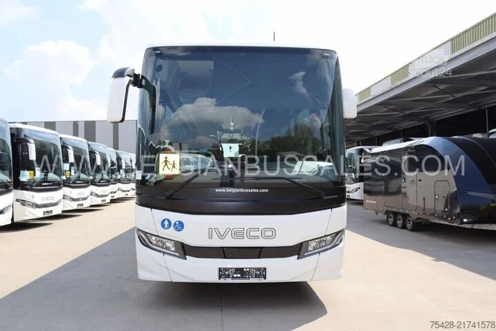Autocarros interurbanos Iveco Crossway 13m Pop / Double middle door / Lift / ...