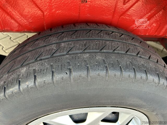 Furgoneta con caja Ford Transit 2.0 TDCI Trend / 196 dkm / L3 H2 / APK ...