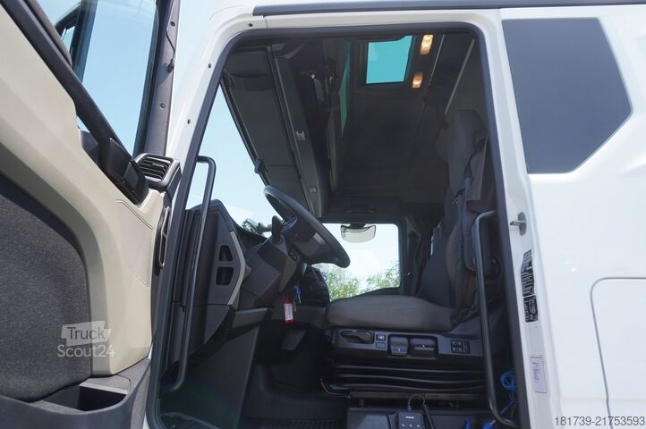 Hűtős MAN TGX 26.470 / 2022 / Krone Refrigerator 4