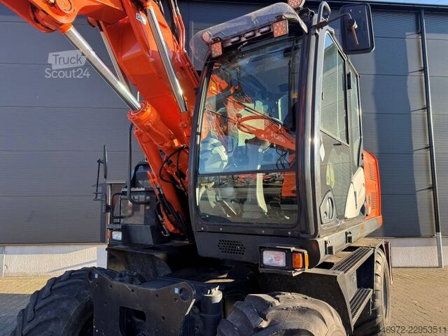 Pyörökaivukone Hitachi ZX140-5B 5300 uur !!