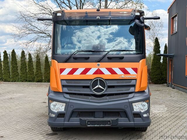 Zametacie vozidlo Mercedes-Benz ACTROS 1830 4x2 EURO6 ZAMIATARKA BUCHER OPTIFAN...