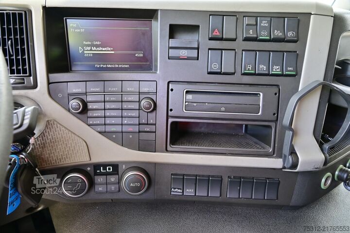 Стандартен влекач Volvo FM370 E6 VEB Blatt Luft Scheckheft Bett