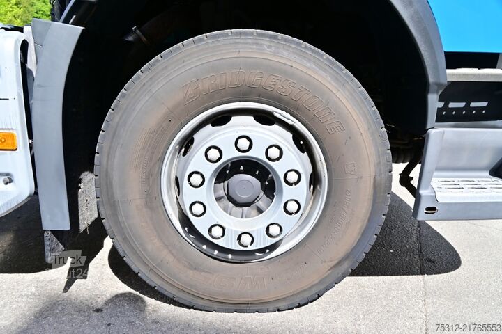 Стандартен влекач Volvo FM370 E6 VEB Blatt Luft Scheckheft Bett