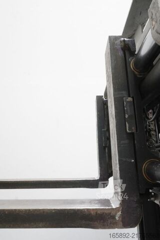 Gaffeltruck Linde E 16 H EVO 386-02