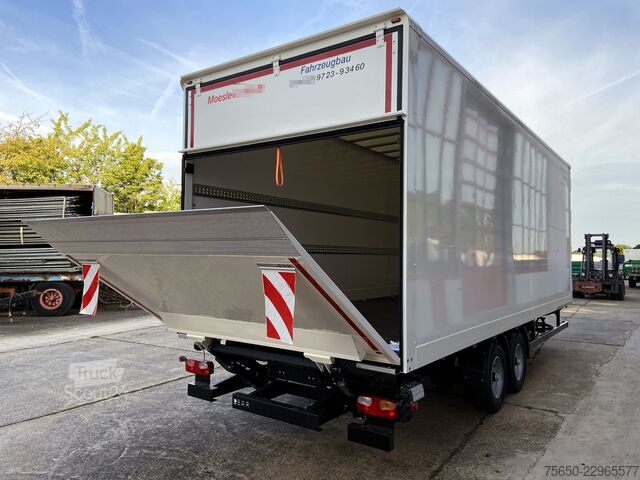 Kasti piekabe Möslein TK0105D-L Weiß  Tandem Koffer, Ladebordwand 1,5 t + DurchladbarNeufahrzeug --
