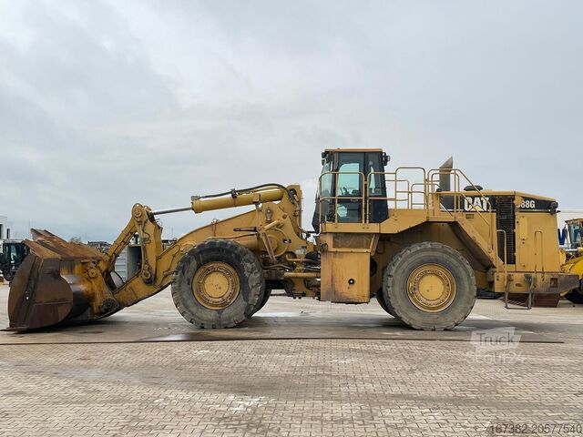 Riteņu iekrāvējs Caterpillar 988G
