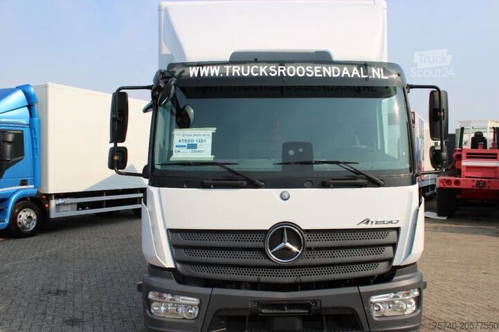 Mala Mercedes-Benz Atego 1221 + EURO 6 + LIFT + 12t